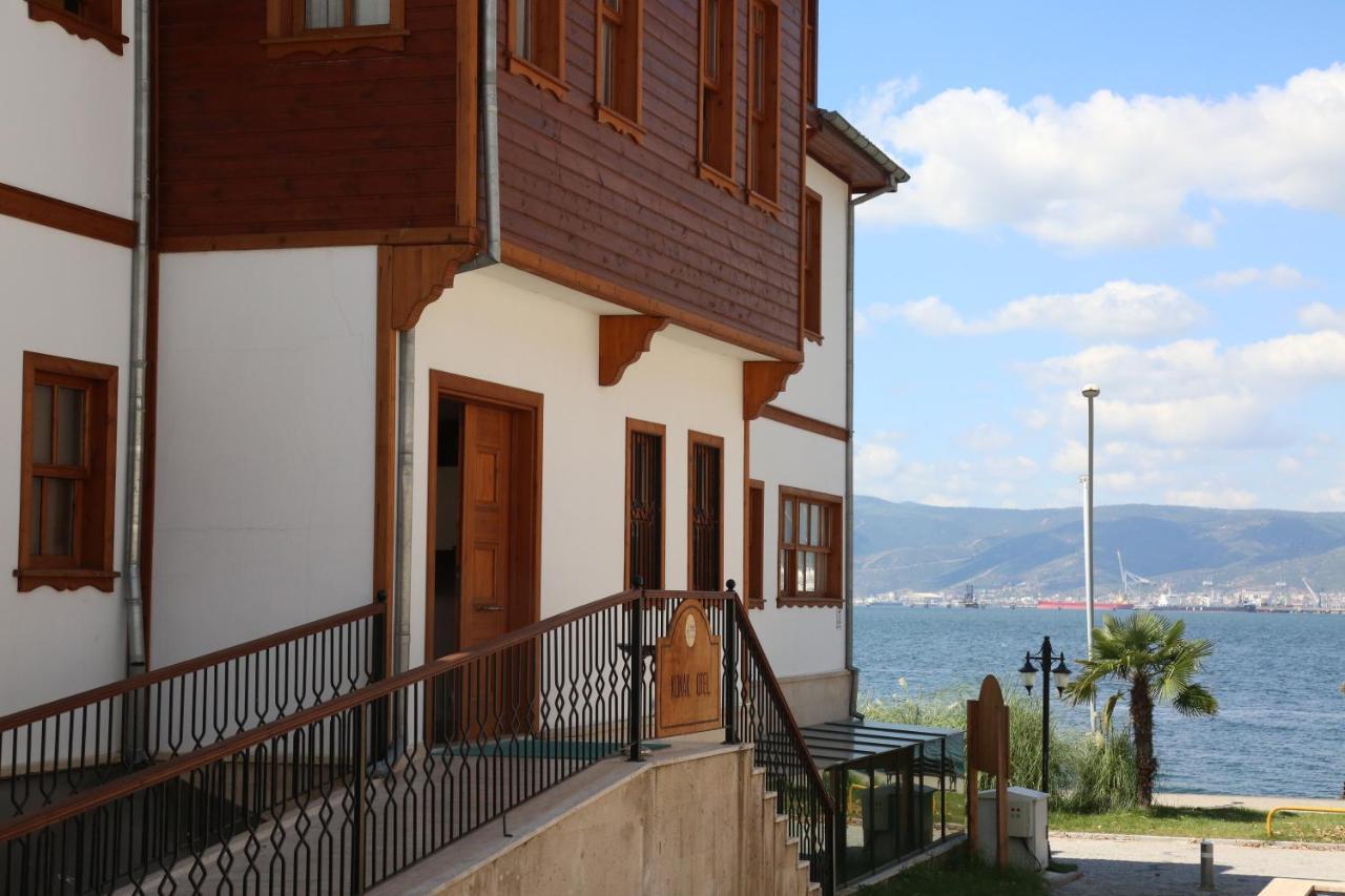 Yali Konak Butik Otel Golcuk Zewnętrze zdjęcie